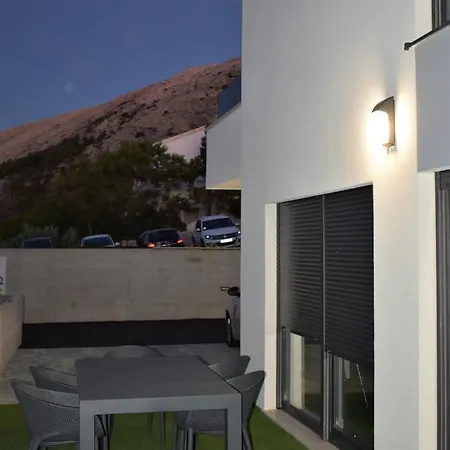 Nana Pag Apartamento Pag Town