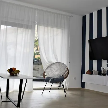 Nana Pag Lejlighed Pag Town