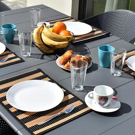 Nana Pag Lejlighed *