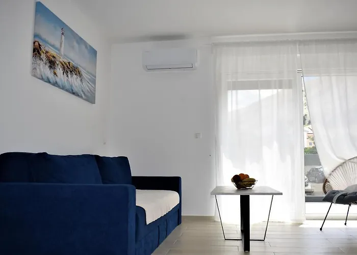 Nana Pag Apartmán *