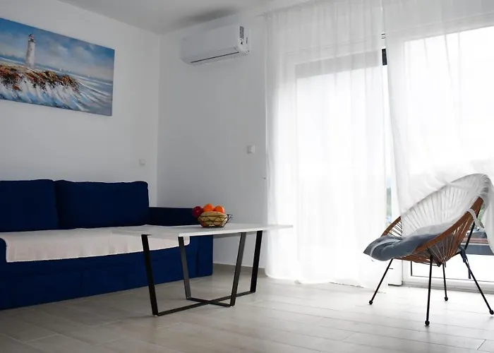 Nana Pag Apartmán *